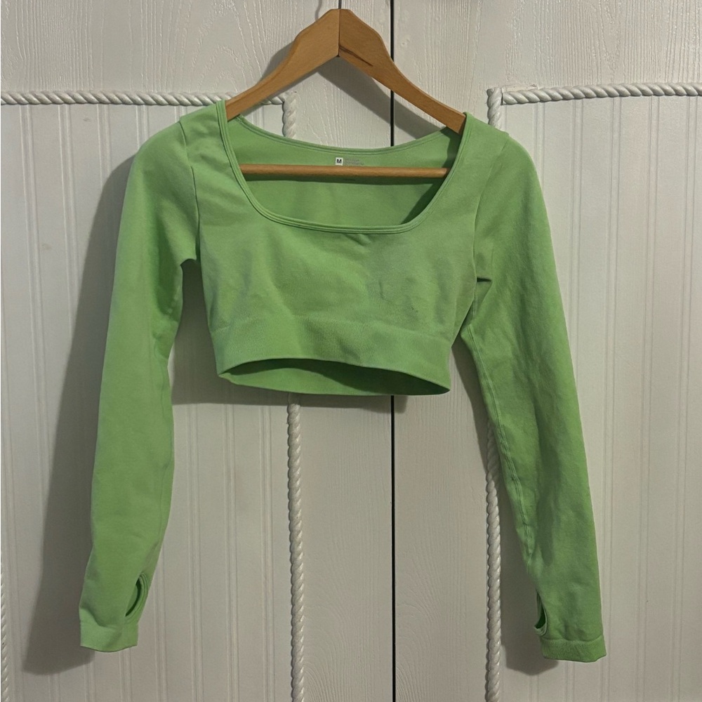 Long Sleeve Crop Top - Gym Workout Top